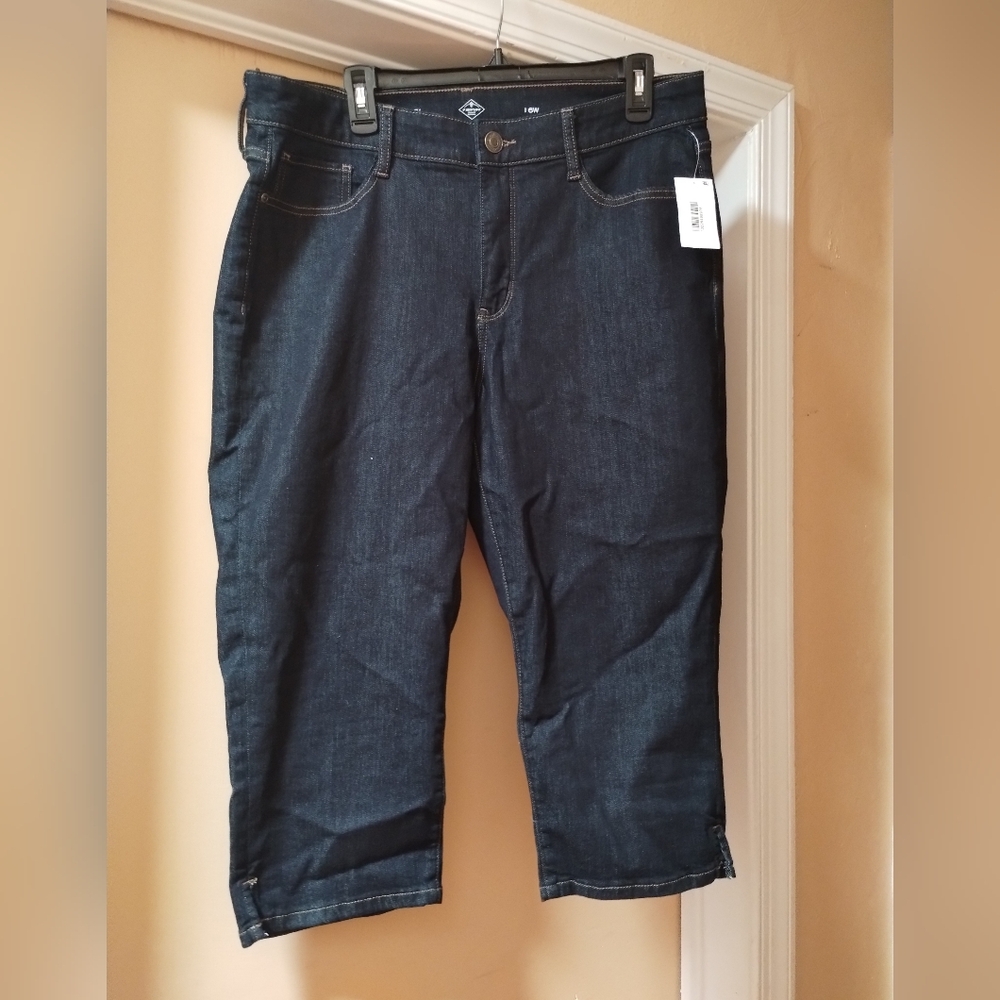 St John's Bay Capri Jeans